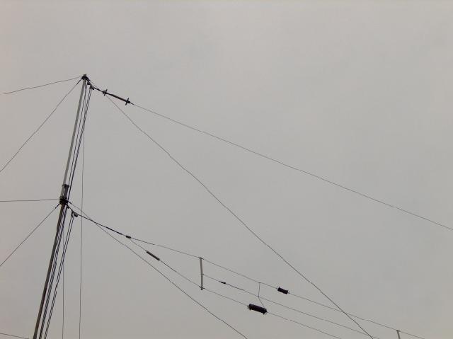 The outer end of the Top Load wire of the WC2XSR/13 antenna